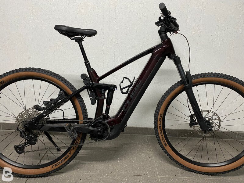 Cube Stereo Hybrid 140 HPC Race 625 2023 used