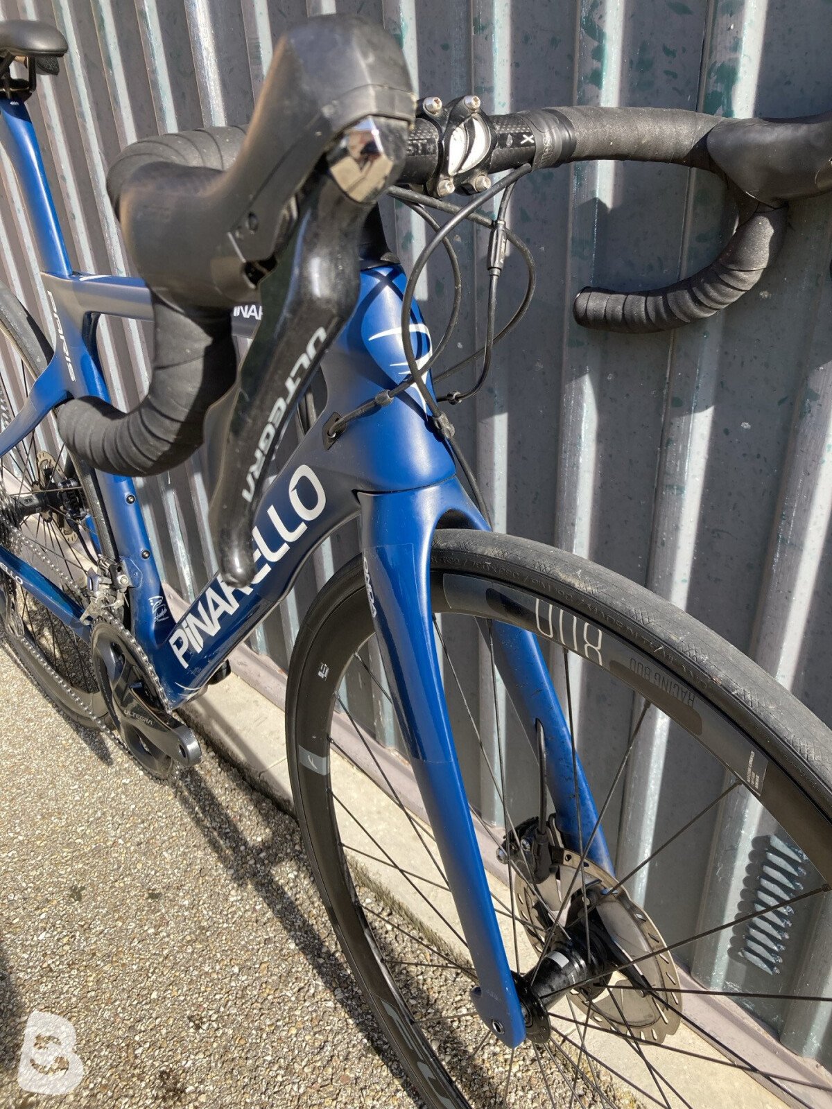 Pinarello Paris 2021 used