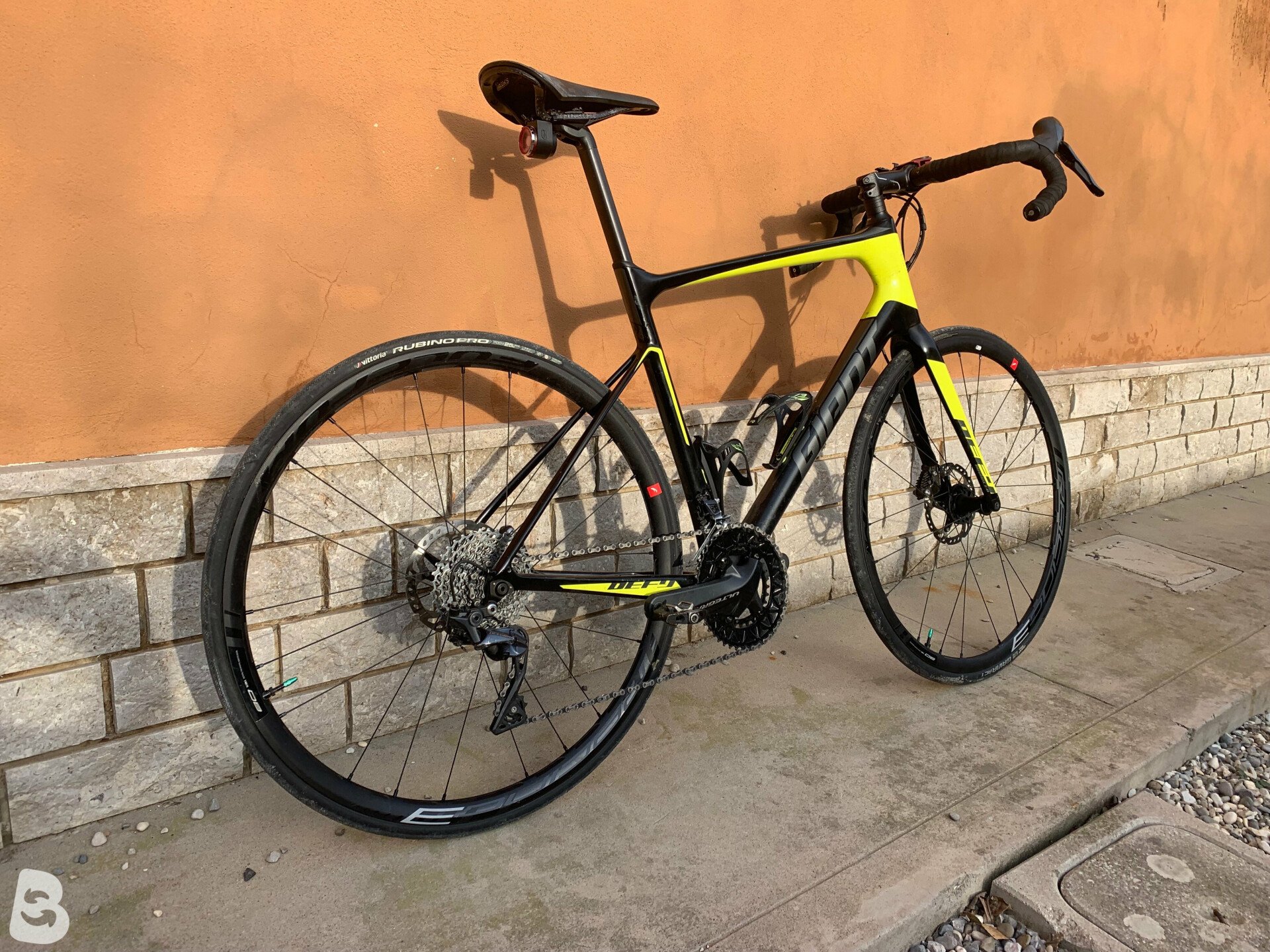 2018 defy advanced outlet 1