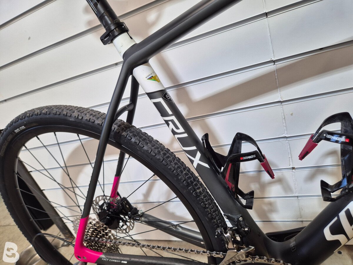 Specialized CruX Expert 2021 used
