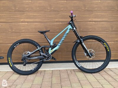 Downhill bikes: buy used & new | Bikeflip