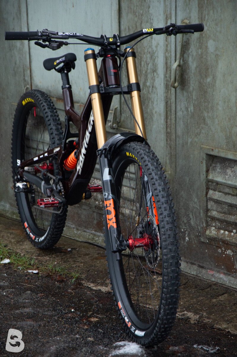 【SANTACRUZ V10 7 超美品！】 2023 Santa Cruz V10 7 – Airpark Bike Co