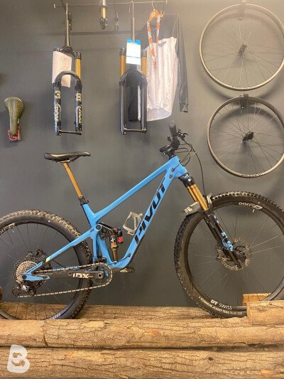 Pivot Switchblade Pro XT/XTR 2024