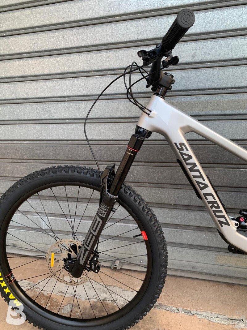 Santa Cruz Megatower kit 70 2026 used