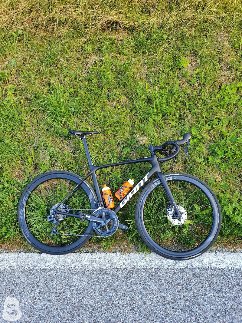 giant tcr advanced pro team disc 2021 weight