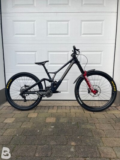Downhill bikes: buy used & new | Bikeflip