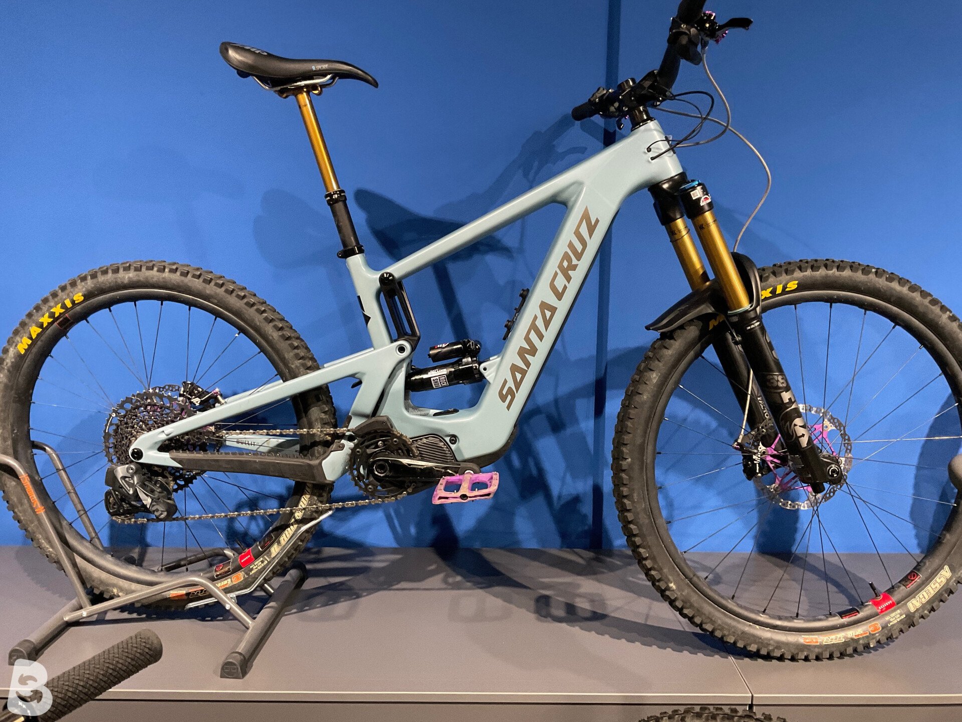Santa Cruz BULLIT CC 2023 used Santa Cruz BULLIT CC 2023 used