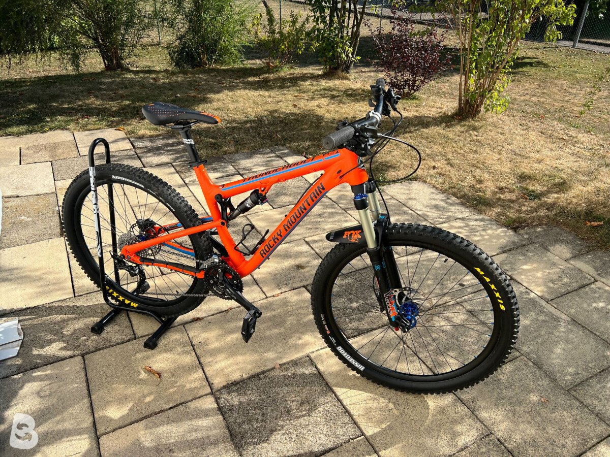 2018 rocky mountain sales thunderbolt