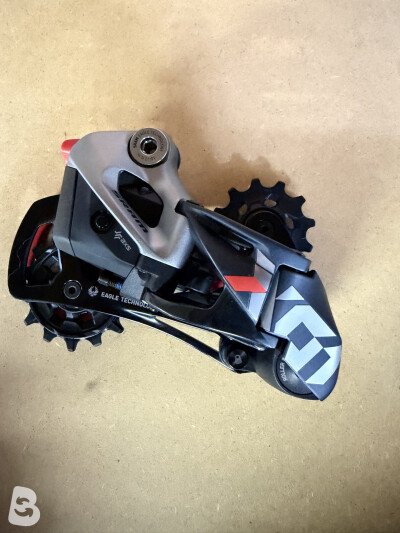 Sram X01 Eagle AXS red *statt € 573,-*