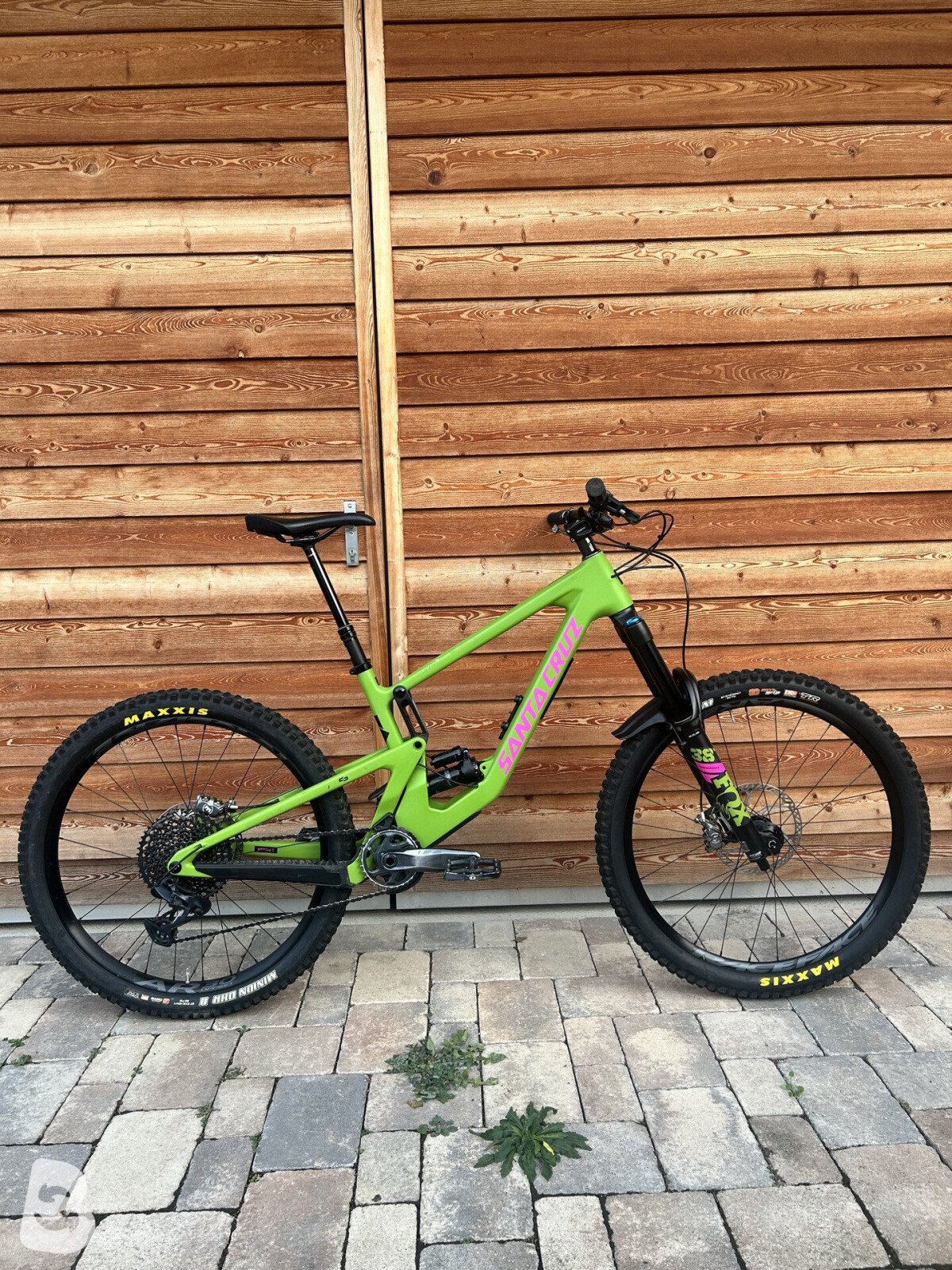 Santa Cruz Nomad 2022 used