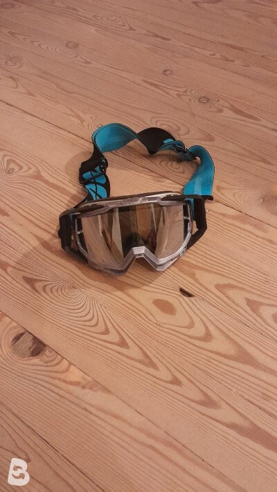 Oakley 100% racecraft  plus 2024
