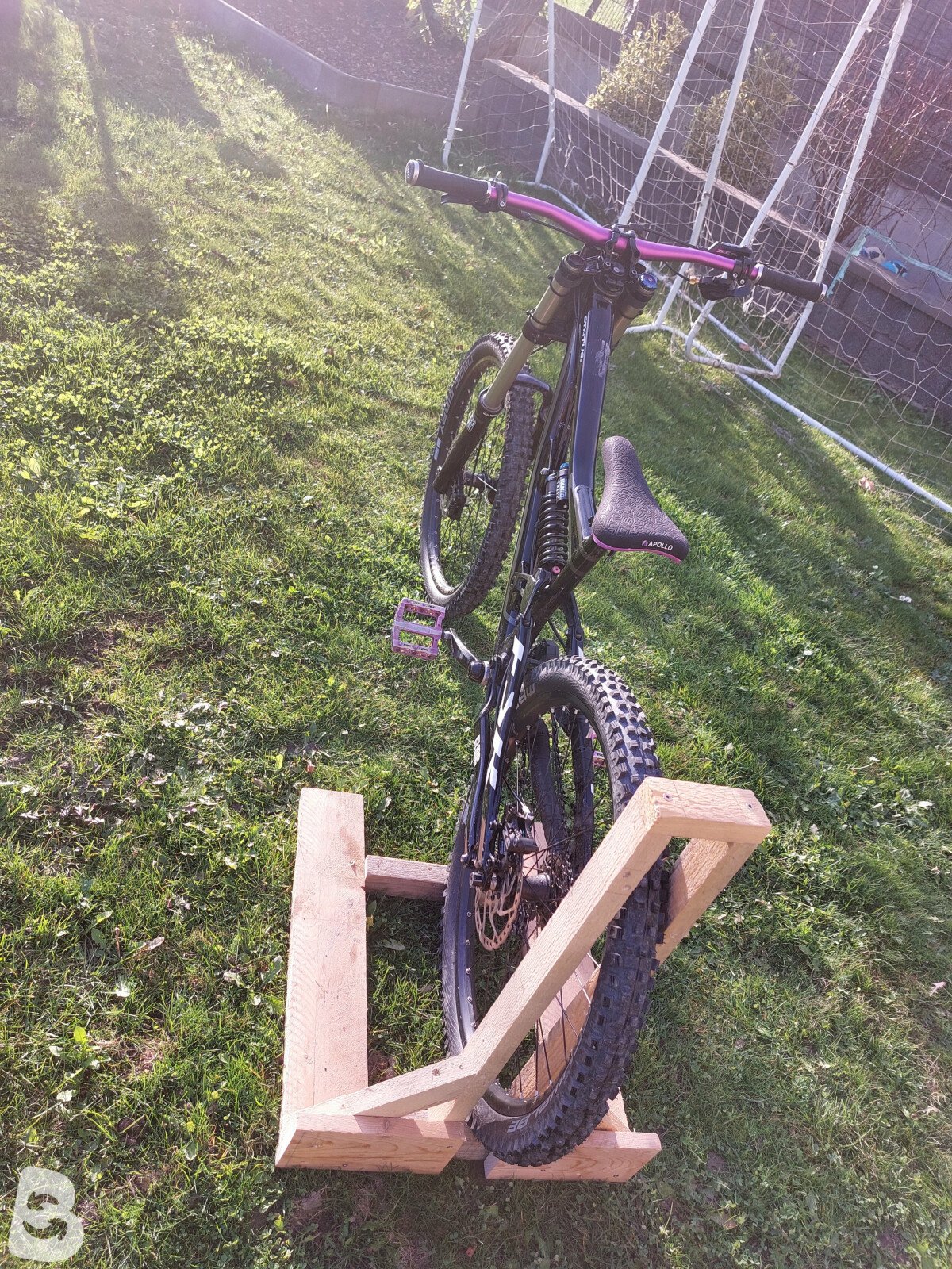 specialised status 2021