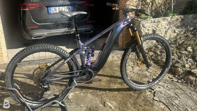 Giant Reign E 2024