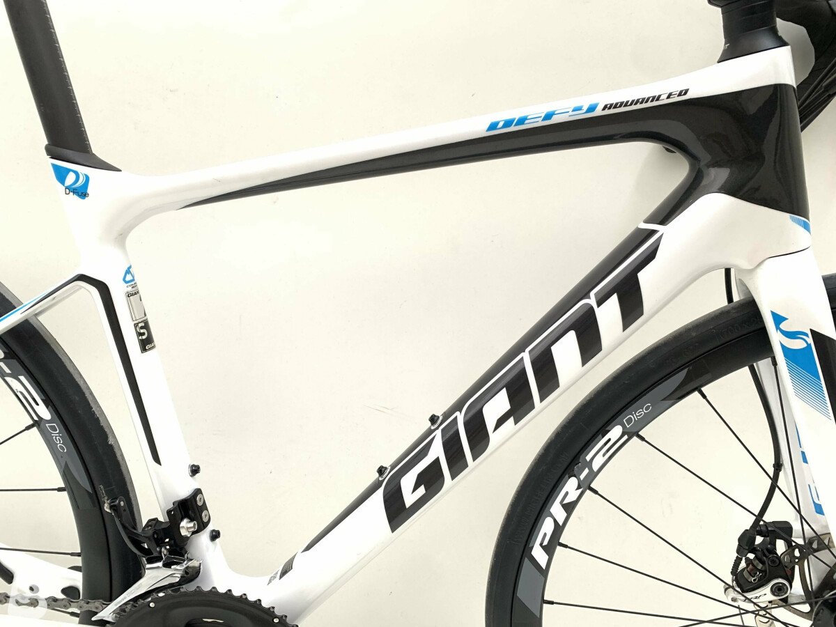 Used giant hot sale defy advanced