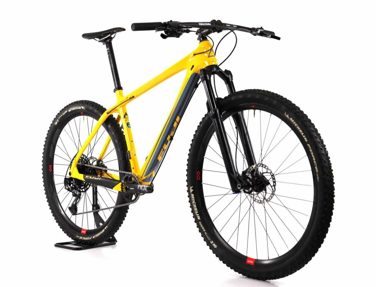 Fuji xct mountain online bike