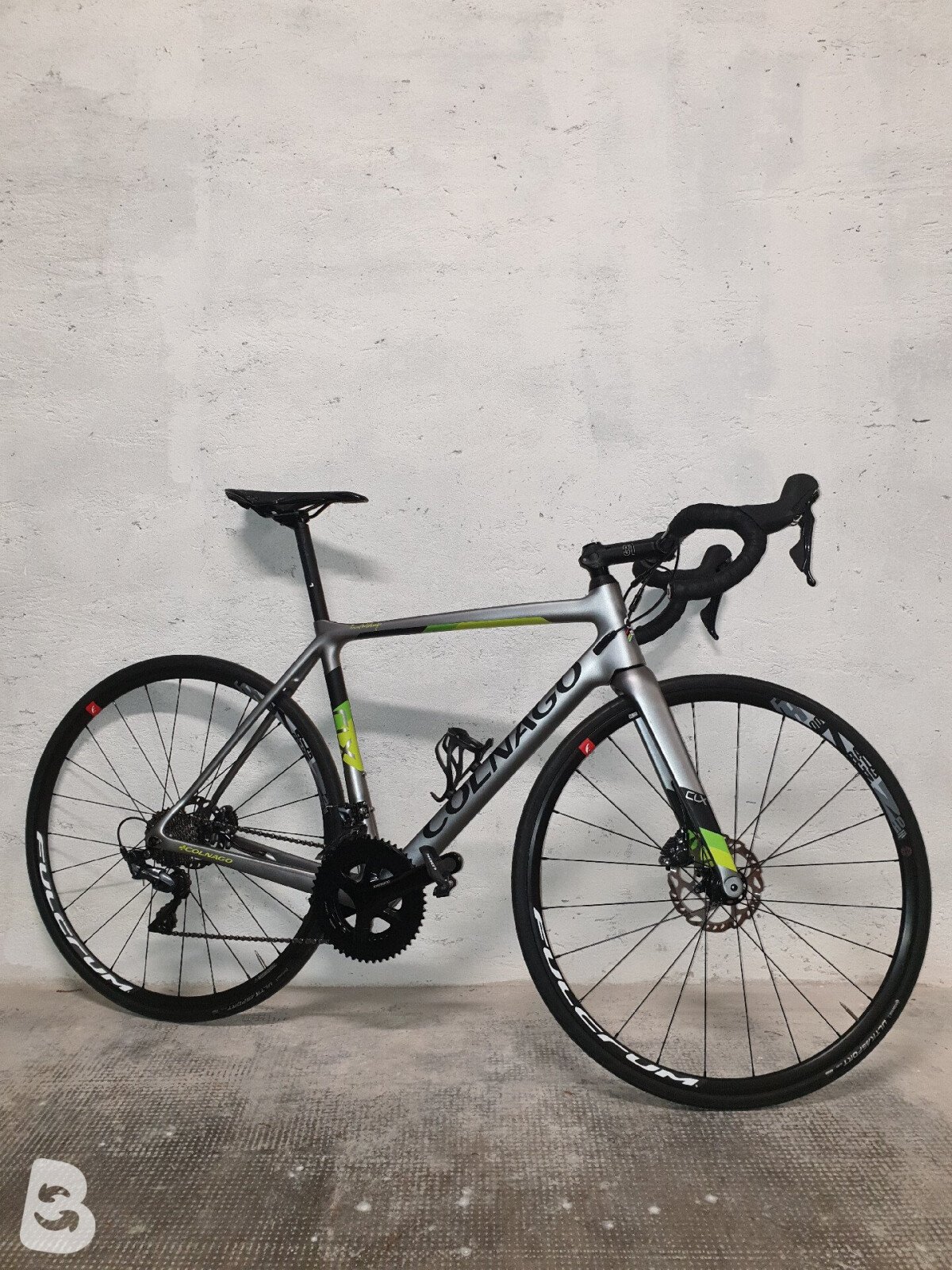 フルカーボン　COLNAGO  CLX Colnago CLX Disc Ultegra 2019 used