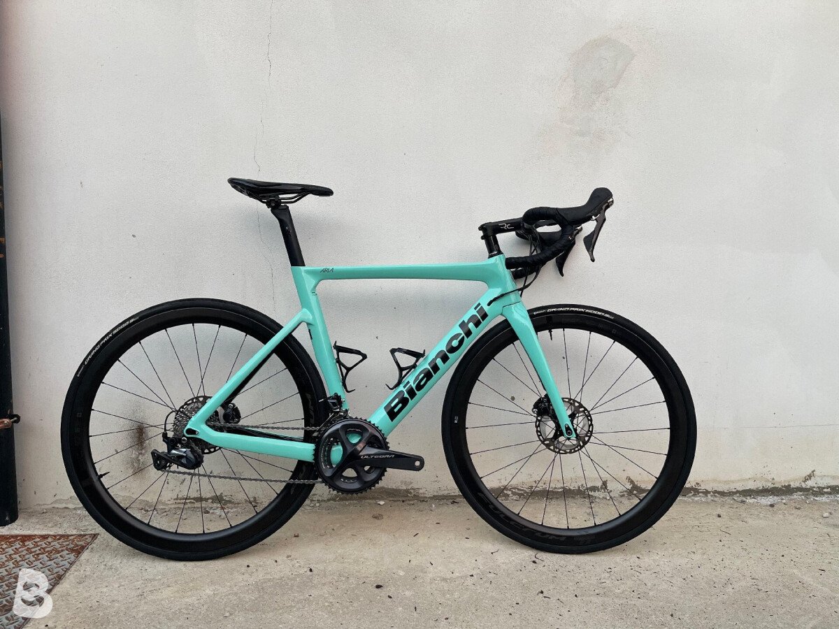 Bianchi Bicycles Bianchi Aria Disc Ultegra 2021 2021 Bianchi ARIA