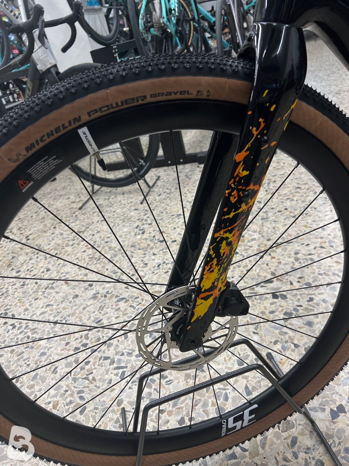 Whistle KIOWA SRAM RIVAL XPLR AXS 13X1 2026 used