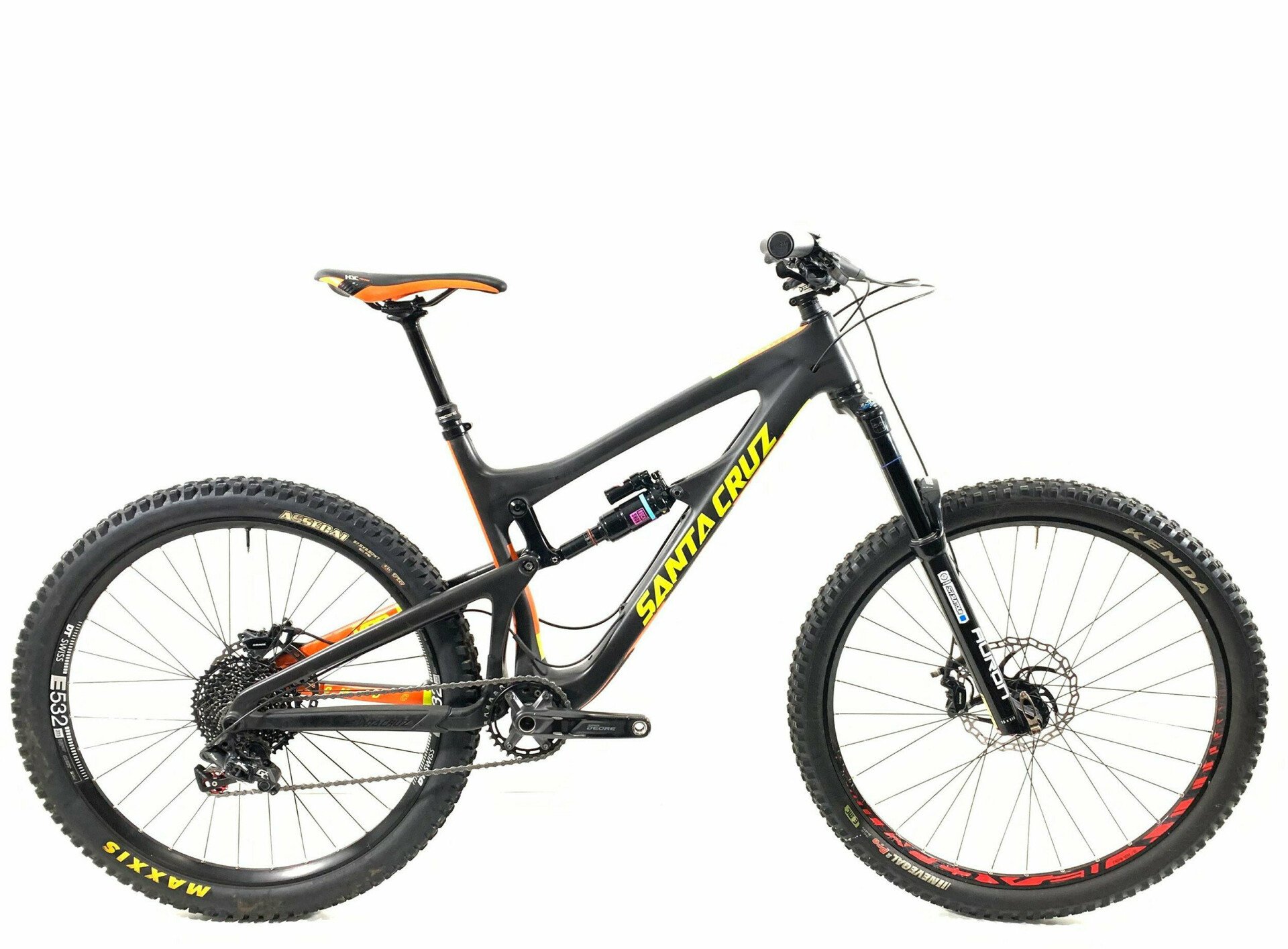 Santa Cruz Nomad Carbon GX used