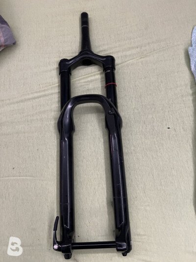 RockShox Lyrik select+ 2021