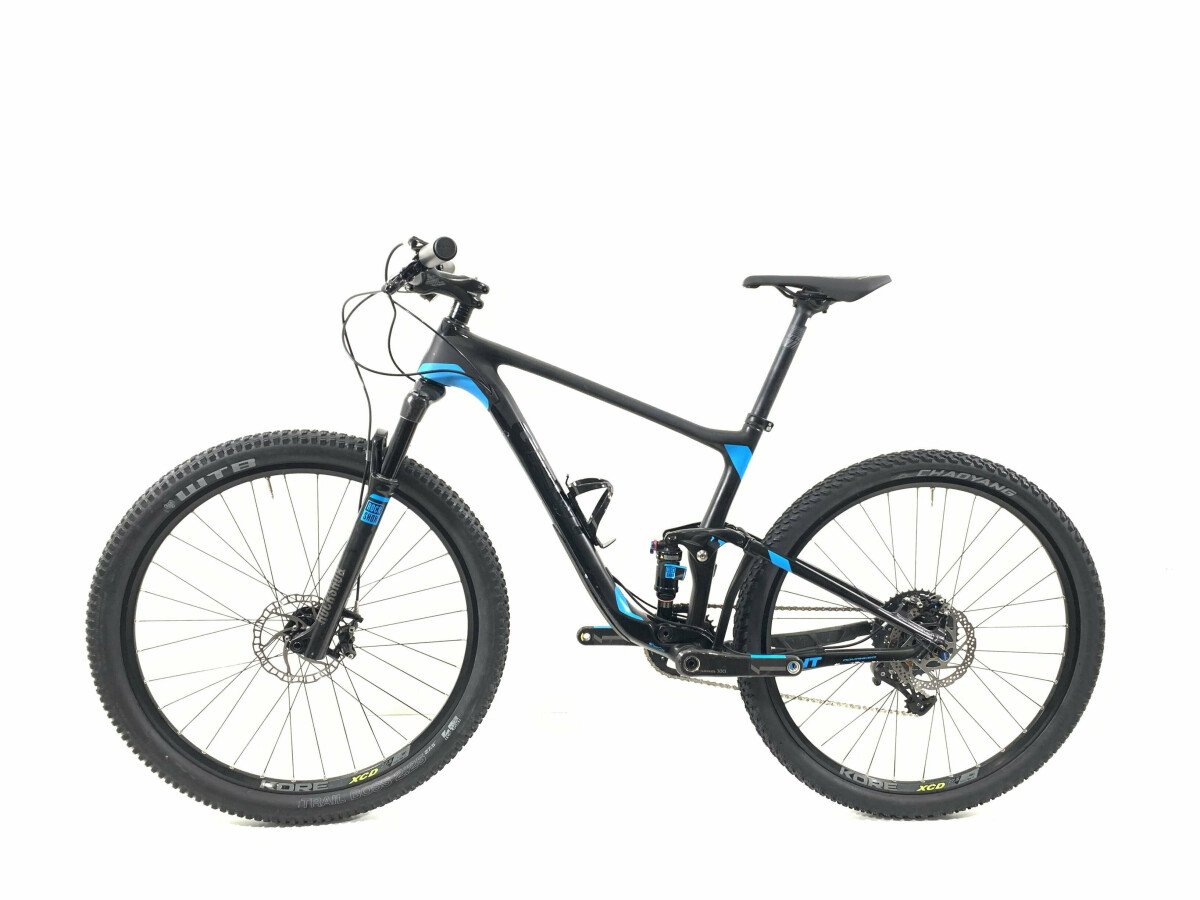 Giant anthem advanced carbon 27.5 hot sale