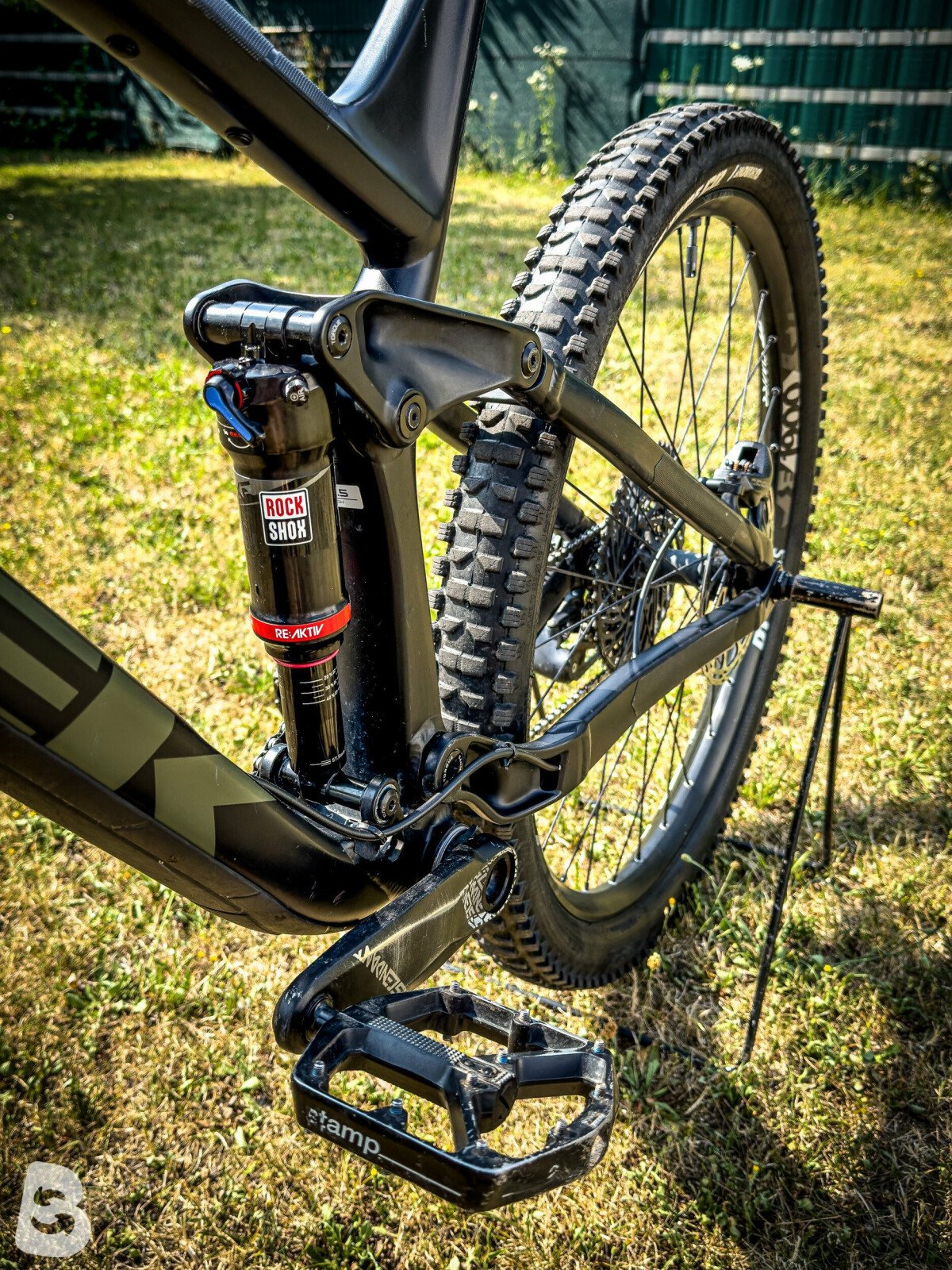 Trek remedy shock online upgrade