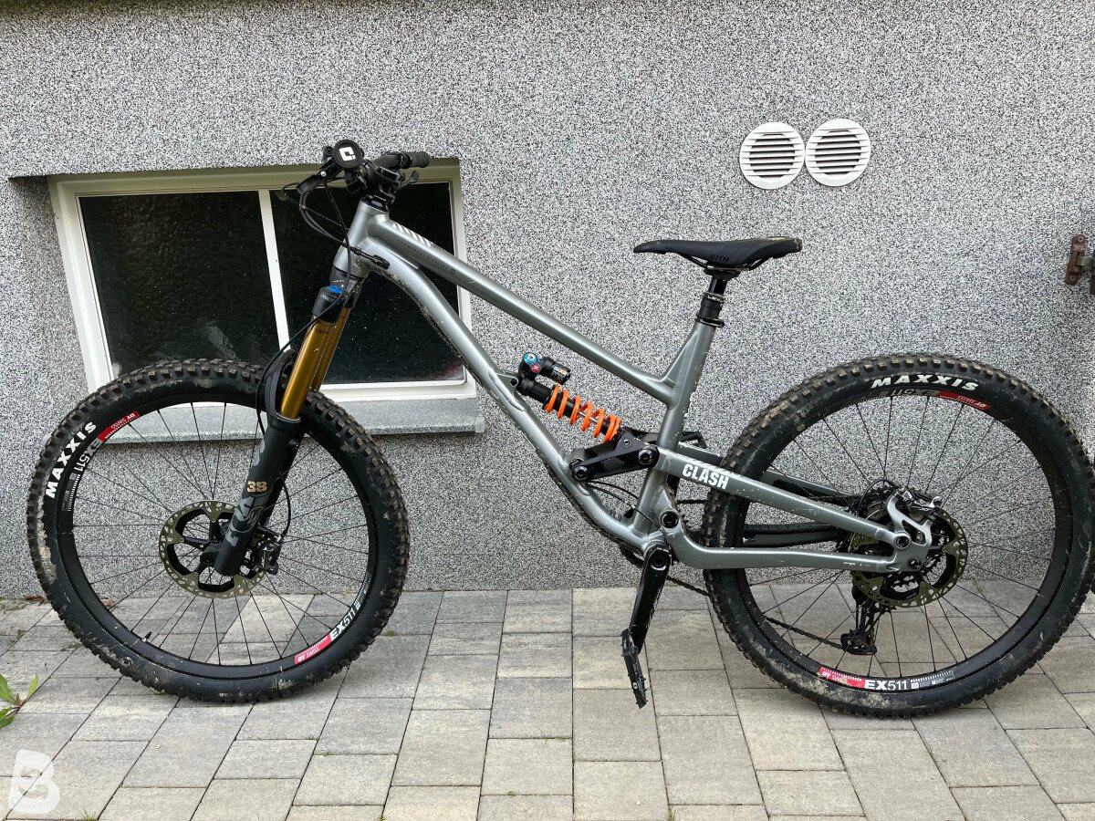 Commencal clash deals 2021