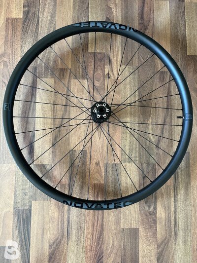 Novatec M30 Carbon Enduro