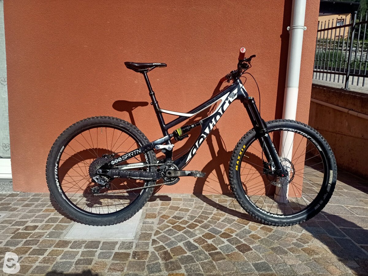 Devinci spartan best sale carbon 2016