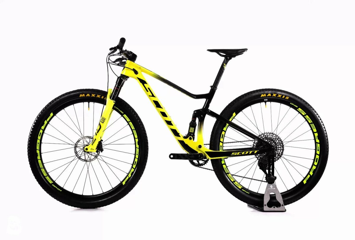 Bicicleta scott spark rc best sale 900 world cup 2020