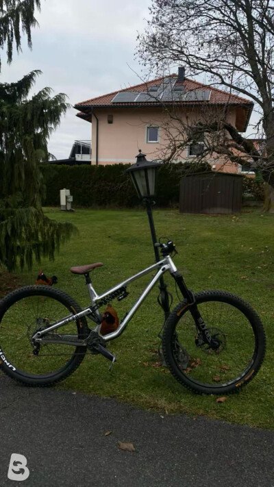 Commencal Meta AM ride custom 2021