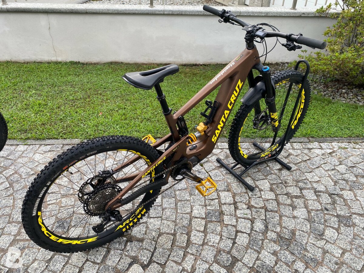 Santa Cruz Bullit R 2022 used