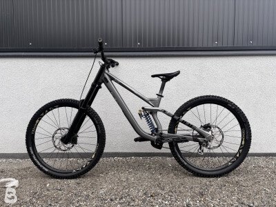 Downhill bikes: buy used & new | Bikeflip