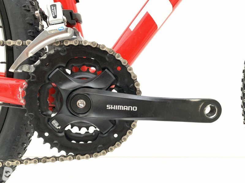 Trek marlin6 27.5インチ赤 学生値引き対応 夏休み限定価格】Trek marlin6 27.5インチ赤 学生値引き対応