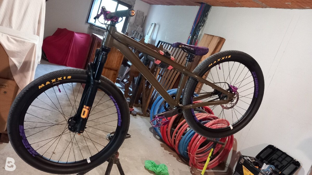 Santa Cruz Jackal 2021 used