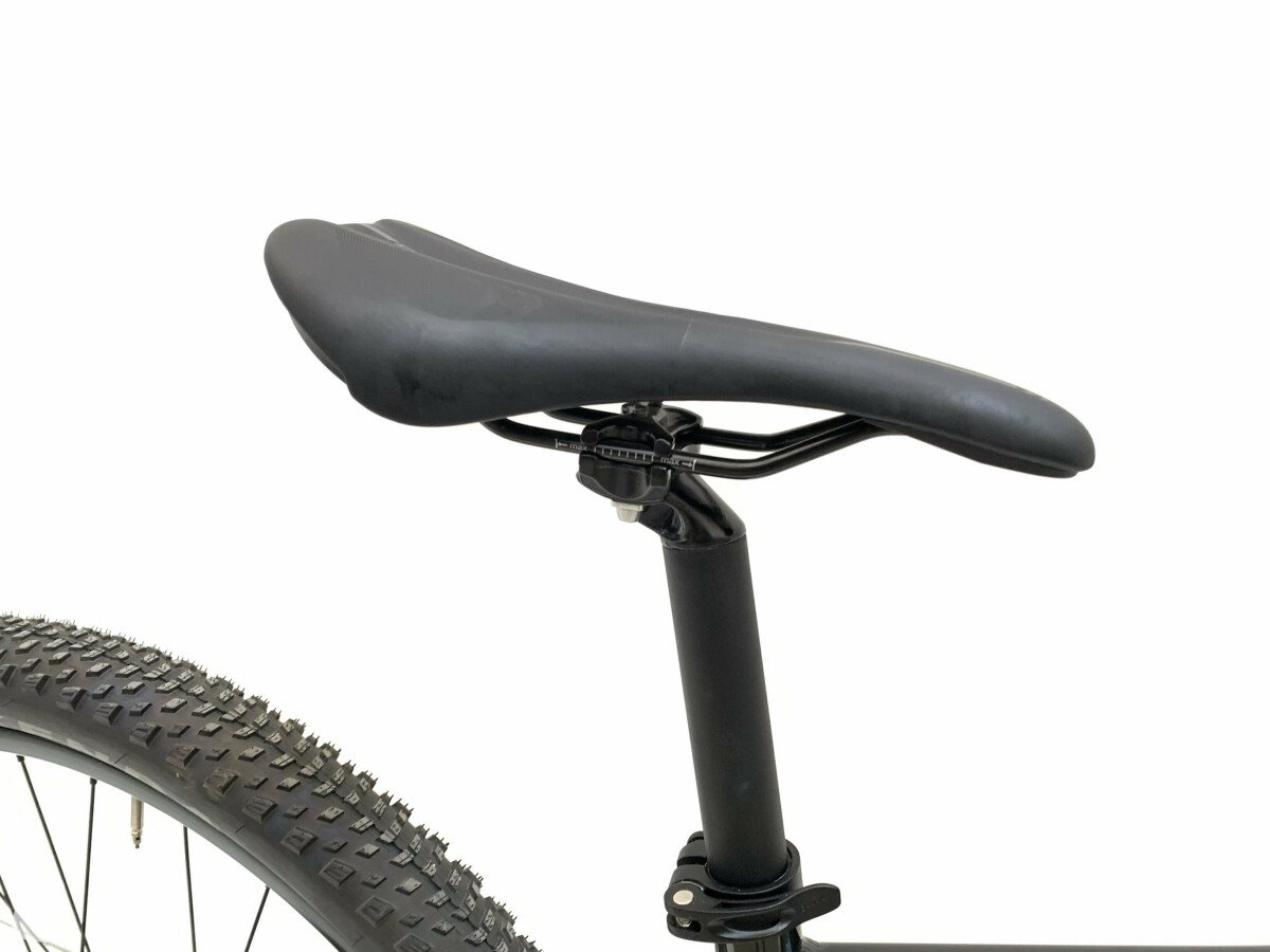 Giant talon cheap 2 metallic black