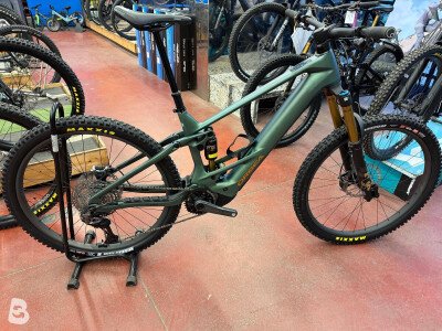 E-MTBs gebraucht: Elektrische Mountainbikes zum besten Preis | Bikeflip