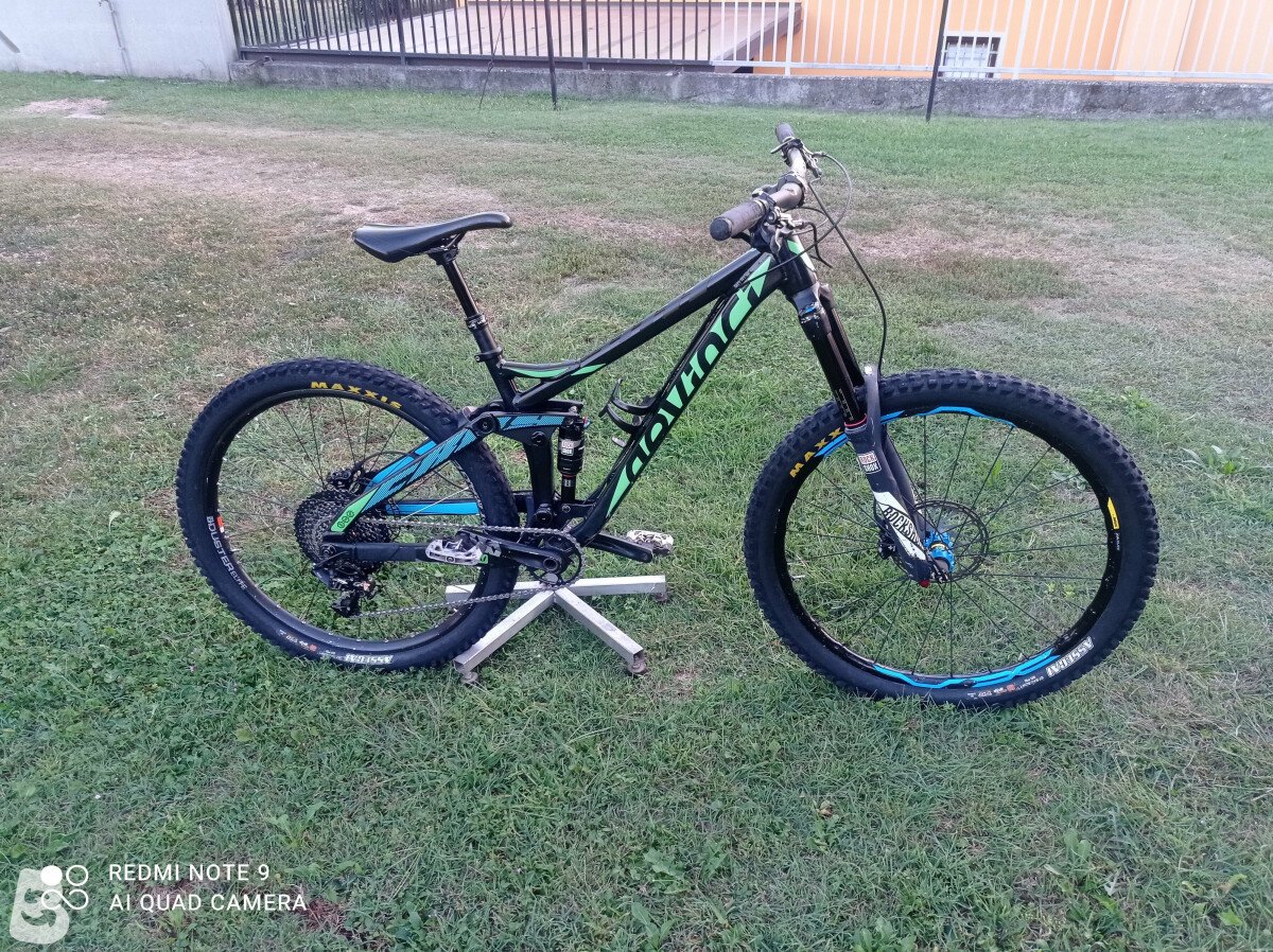 Devinci 2024 troy frame