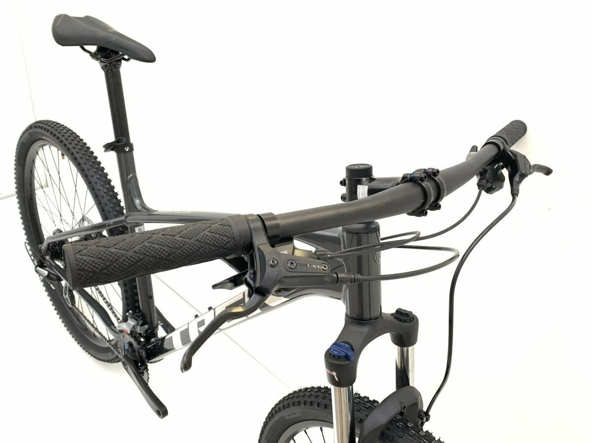 Used trek 2025 marlin 5