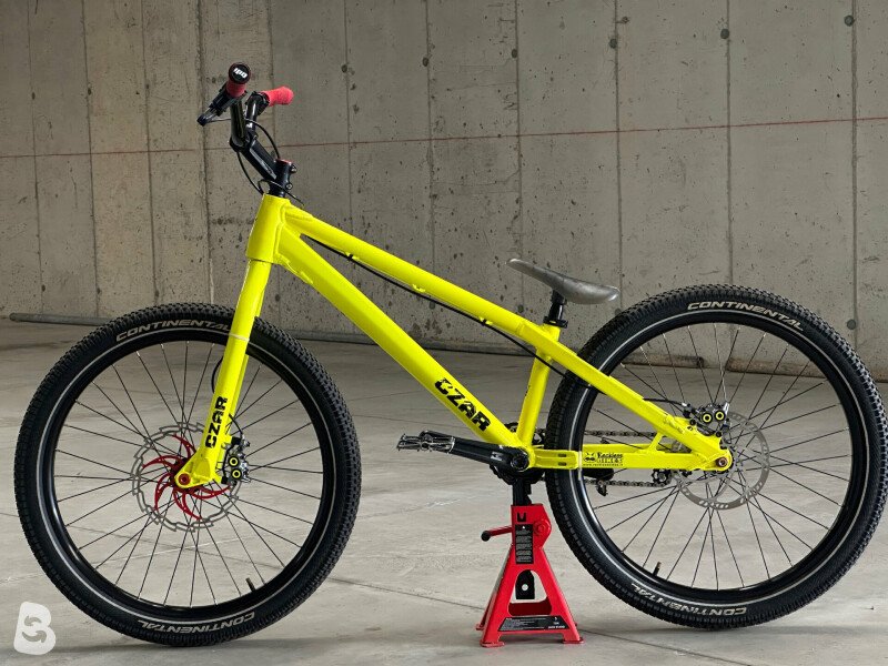 CZAR NEURON マウンテンバイク 24インチ CZAR NEURON 24″ – ECHO BIKE