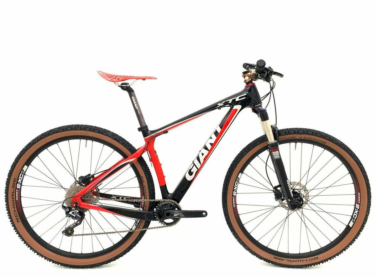 Giant XTC Composite Pro フルカーボンマウンテンバイク