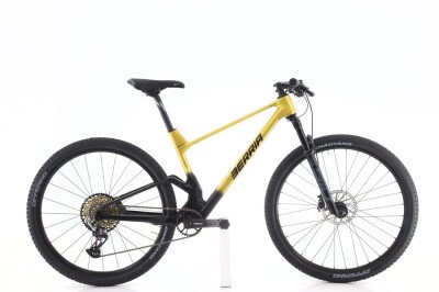 Berria Mako X01 2024
