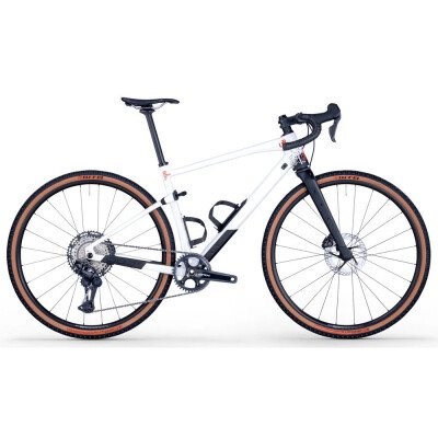 BMC URS 01 LT ONE metallic white black 2026