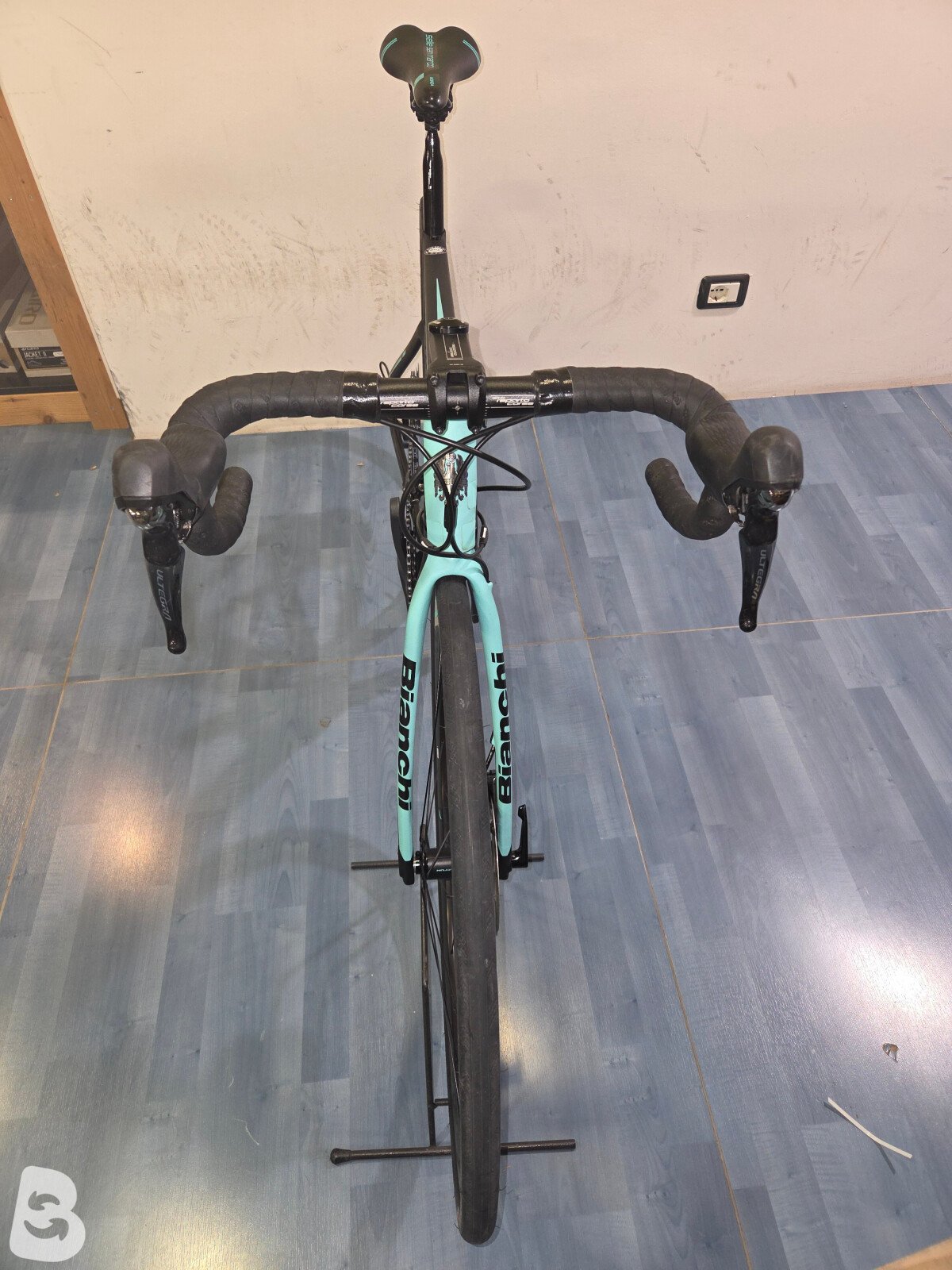 Bianchi Aria Disc Ultegra 2019 used