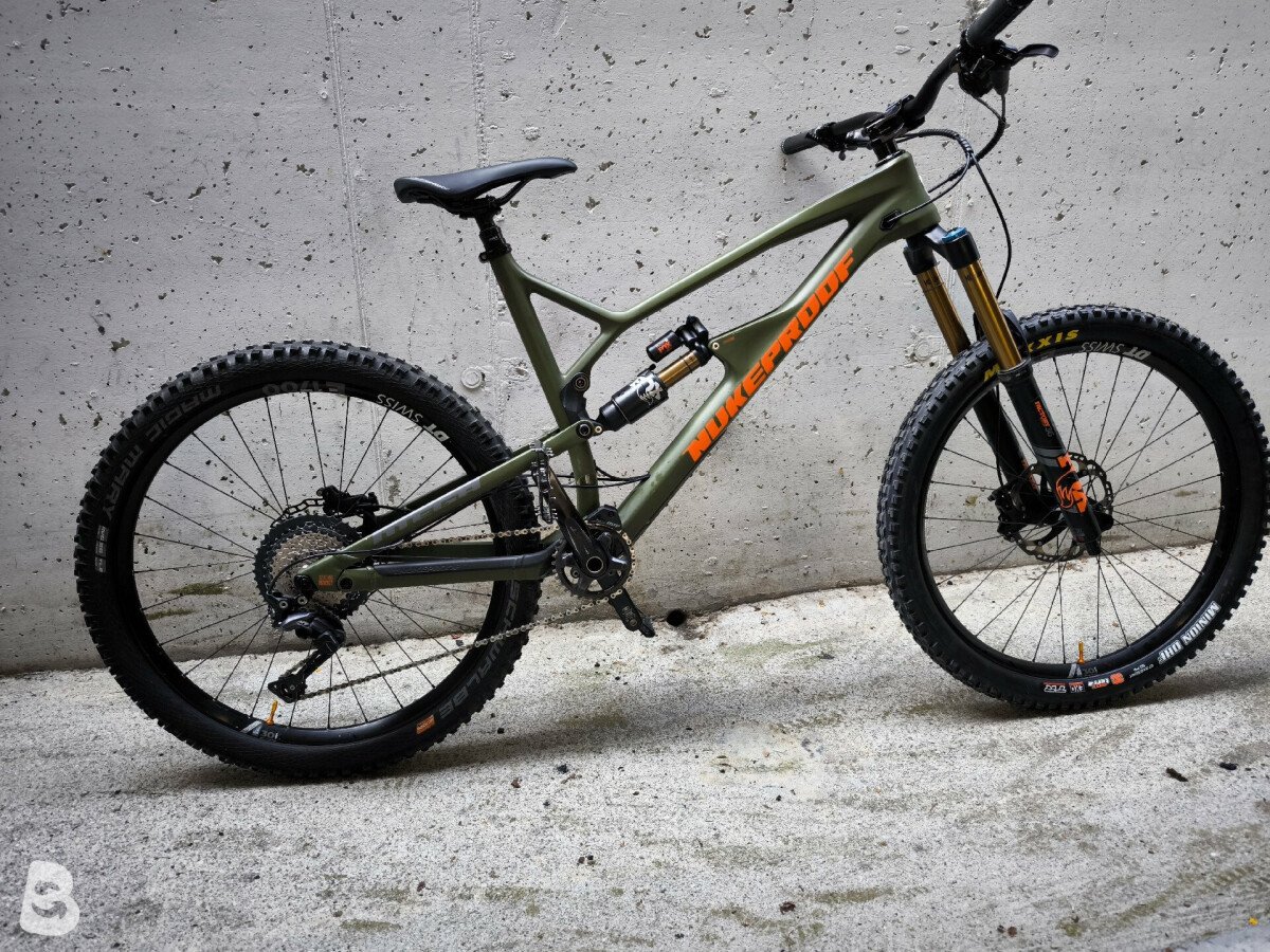 Nukeproof mega 275 store carbon factory bike