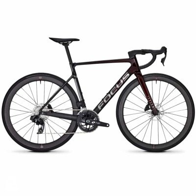 Focus Izalco Max 8.9 red tinted/black metallic 2026