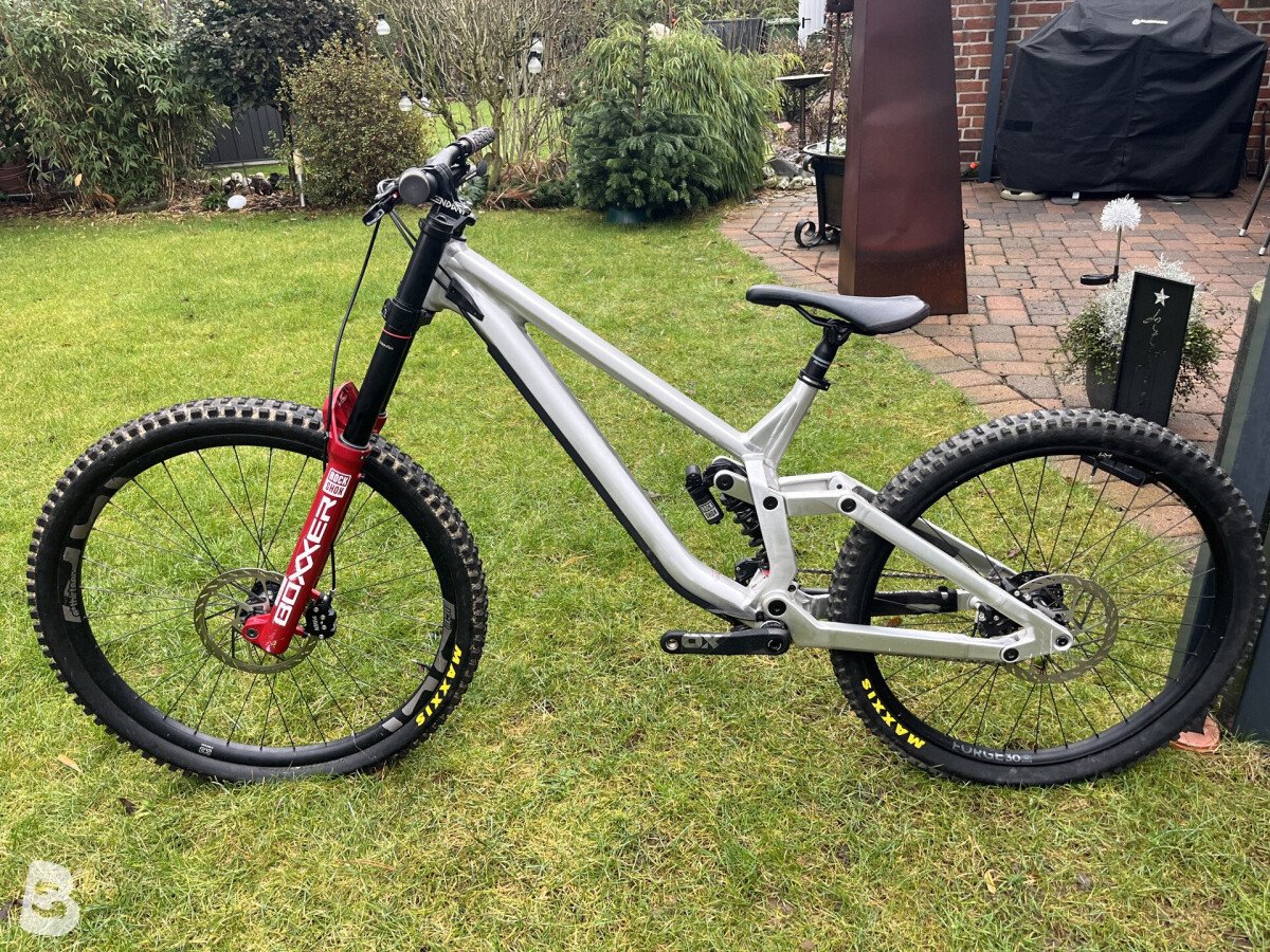 uvex fahrradhelm händler i-volute MIPS Trek E-Bikes gebraucht kaufen NKTropicalFish_Fulfillment while the In Size:Medium (55-59cm)