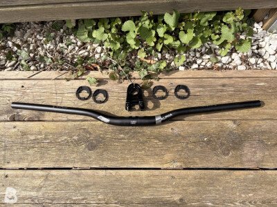 Ride Alpha Ø31.8MM - RISE 27MM + Stem and spacers