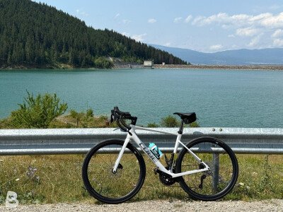 Cube Attain C:62 SLX Di2 105 12v 2025