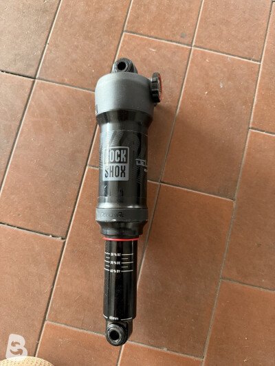 RockShox Delux select 2021